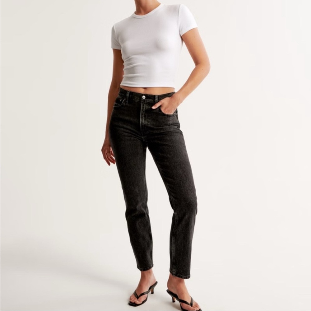 Abercrombie & Fitch High Rise Mom Jeans Curve Love Black Size 2